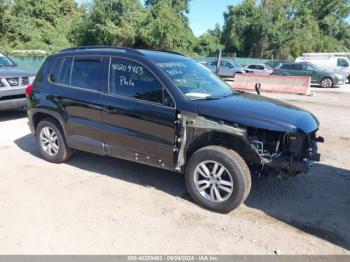  Salvage Volkswagen Tiguan