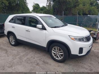  Salvage Kia Sorento