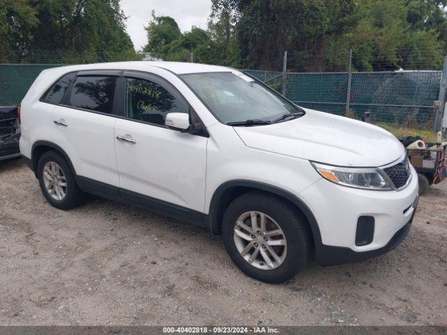  Salvage Kia Sorento