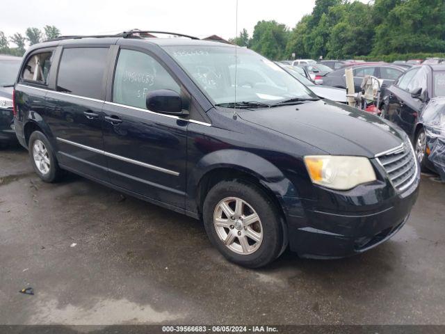  Salvage Chrysler Town & Country