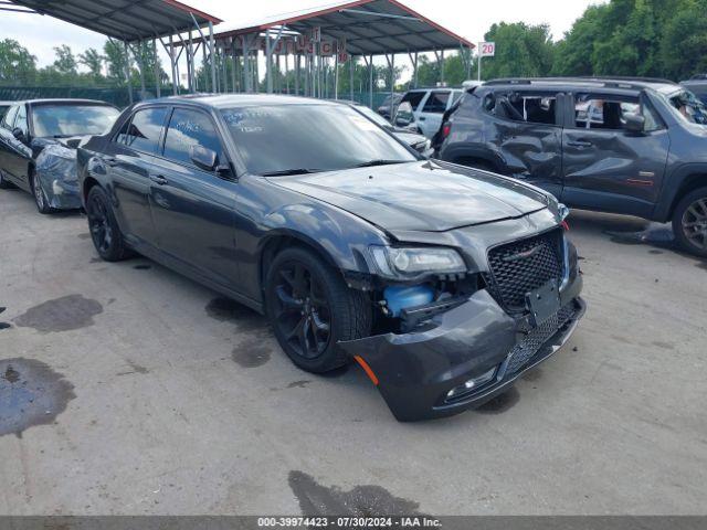  Salvage Chrysler 300