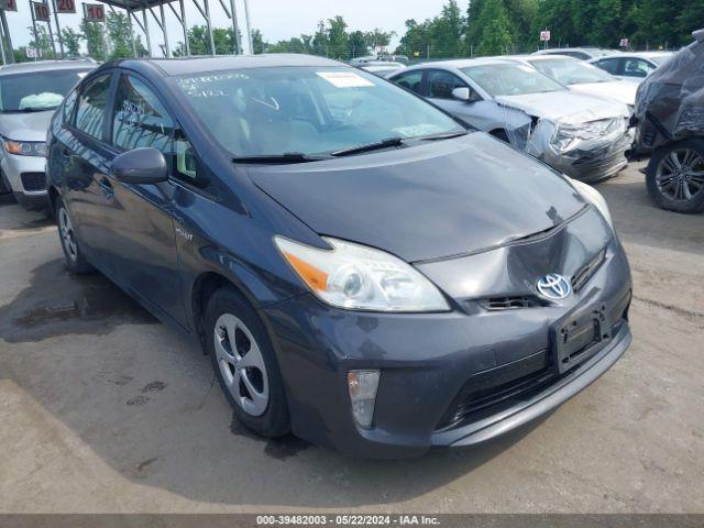  Salvage Toyota Prius