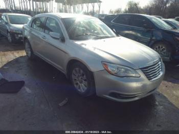  Salvage Chrysler 200