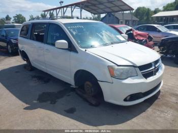  Salvage Dodge Grand Caravan