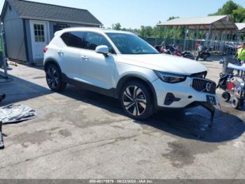  Salvage Volvo XC40