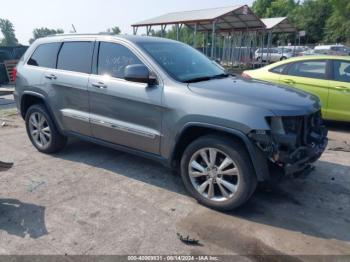  Salvage Jeep Grand Cherokee