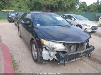  Salvage Toyota Camry