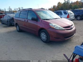  Salvage Toyota Sienna