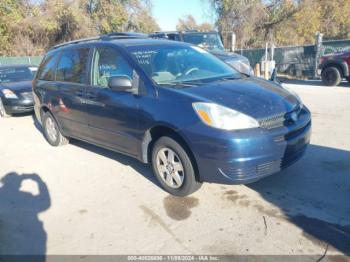  Salvage Toyota Sienna