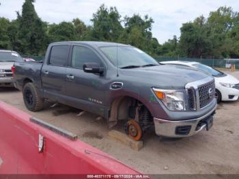  Salvage Nissan Titan