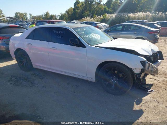  Salvage Chrysler 300