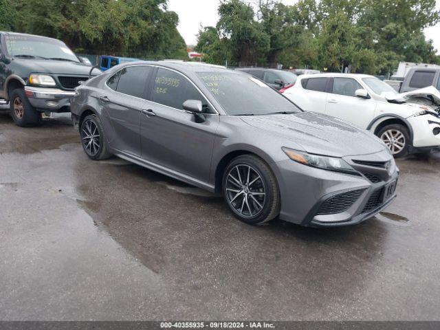  Salvage Toyota Camry