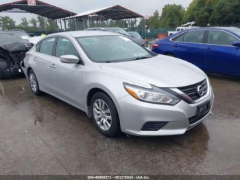  Salvage Nissan Altima