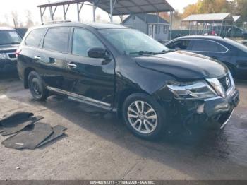  Salvage Nissan Pathfinder