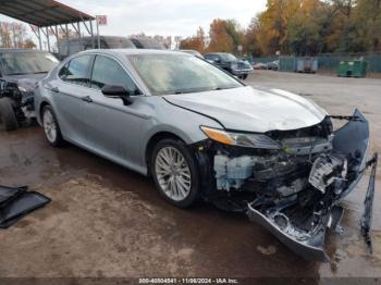  Salvage Toyota Camry