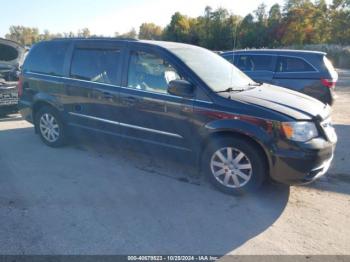  Salvage Chrysler Town & Country