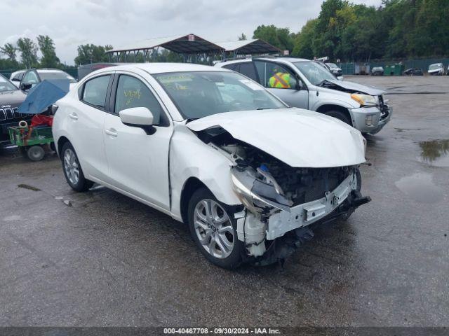  Salvage Toyota Yaris