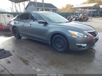  Salvage Nissan Altima