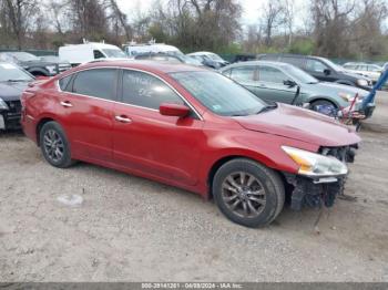  Salvage Nissan Altima