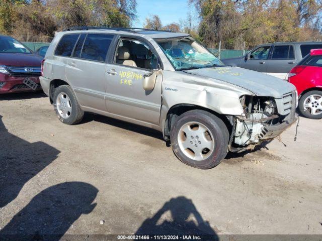  Salvage Toyota Highlander