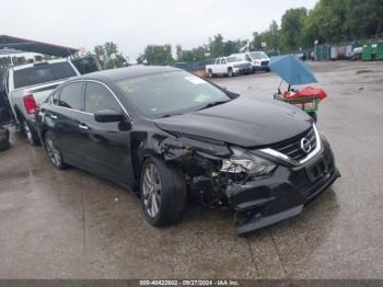  Salvage Nissan Altima