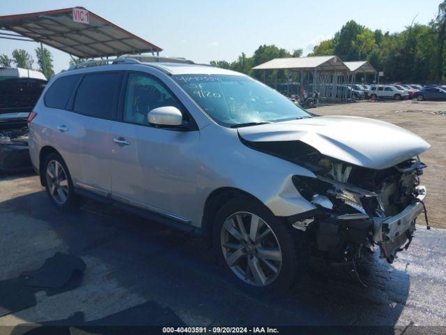  Salvage Nissan Pathfinder