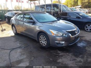  Salvage Nissan Altima