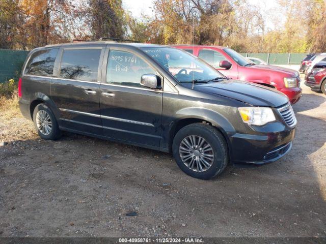  Salvage Chrysler Town & Country