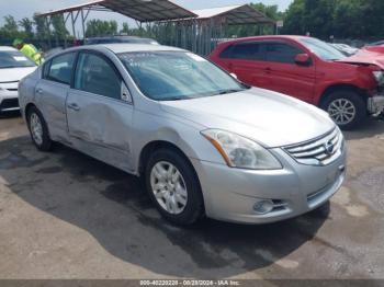  Salvage Nissan Altima