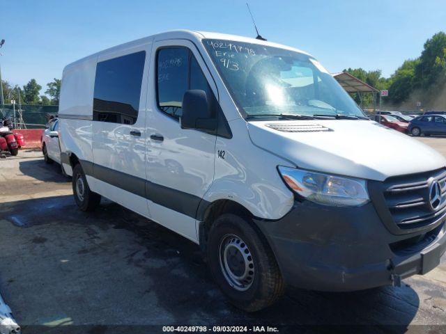  Salvage Mercedes-Benz Sprinter 2500