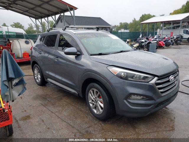  Salvage Hyundai TUCSON