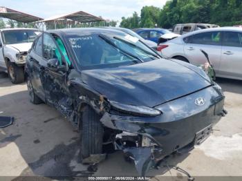  Salvage Hyundai KONA