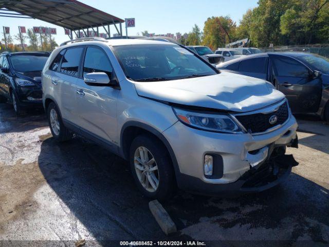  Salvage Kia Sorento