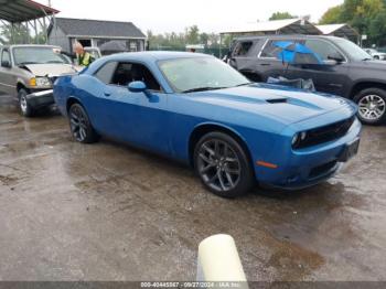  Salvage Dodge Challenger