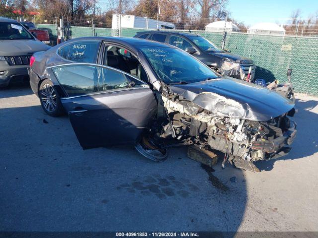  Salvage Kia Cadenza