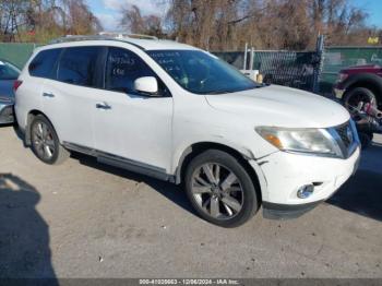  Salvage Nissan Pathfinder