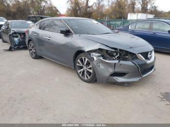  Salvage Nissan Maxima