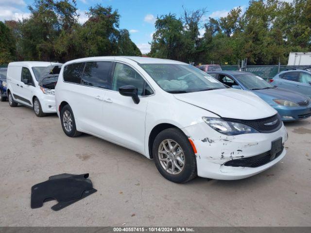  Salvage Chrysler Voyager