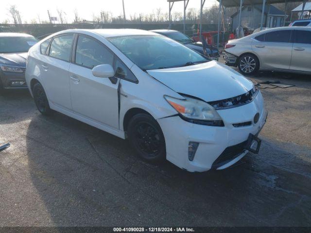  Salvage Toyota Prius