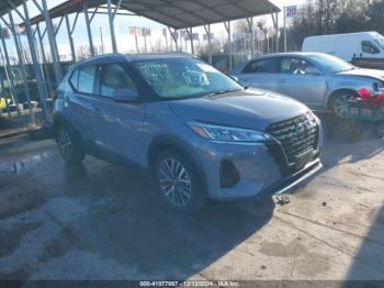  Salvage Nissan Kicks