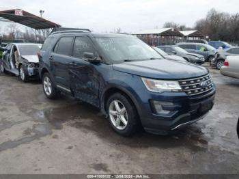  Salvage Ford Explorer