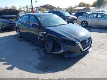  Salvage Nissan Altima