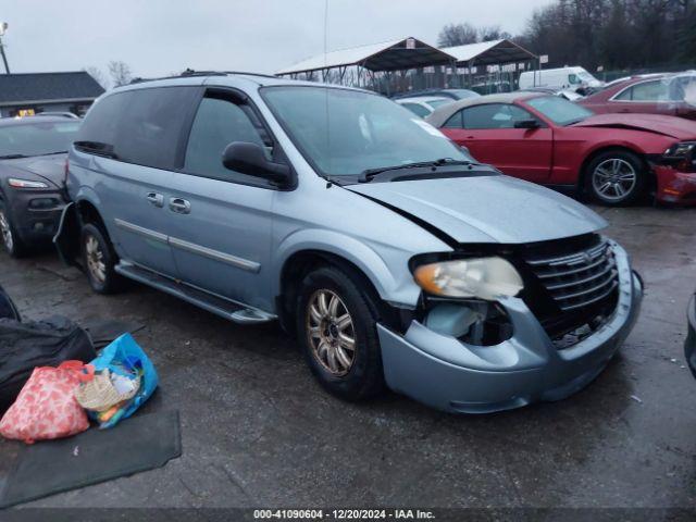  Salvage Chrysler Town & Country