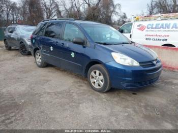  Salvage Toyota Sienna