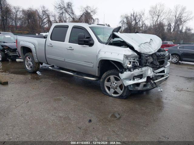  Salvage Chevrolet Silverado 2500