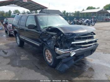  Salvage Chevrolet Blazer