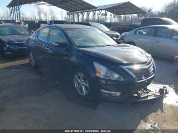  Salvage Nissan Altima