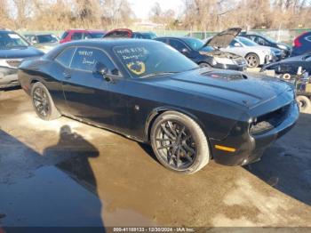  Salvage Dodge Challenger