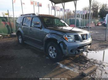  Salvage Nissan Pathfinder