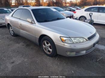  Salvage Lexus Es